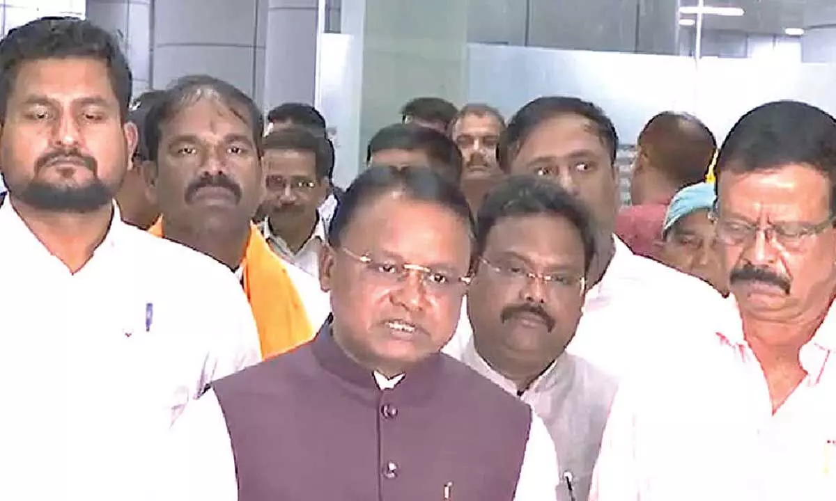 12,000 vacancies in police dept to be filled up: CM 12,000 vacancies in police dept to be filled up: CM