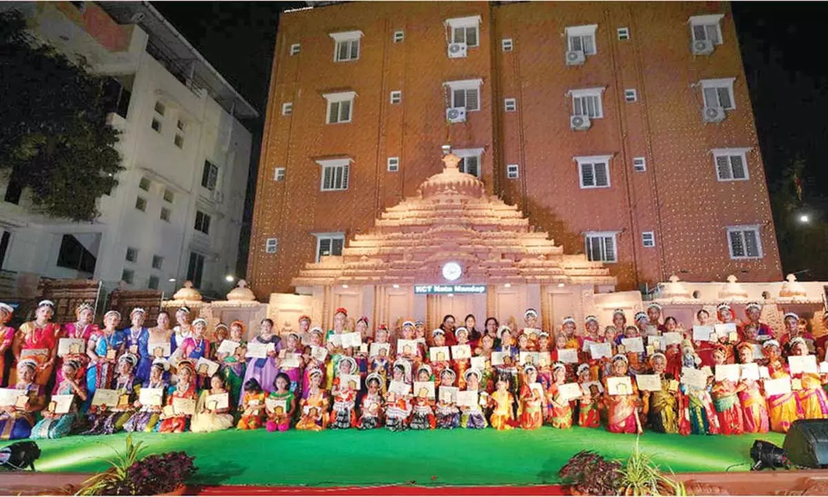 Nrityapriya Maha Milan Debuts in Hyderabad with a Dazzling Display of Classical Dance