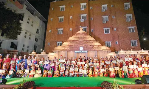 Nrityapriya Maha Milan Debuts in Hyderabad with a Dazzling Display of Classical Dance
