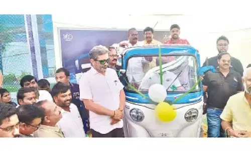Bajaj launches ‘Go Go’ electric auto