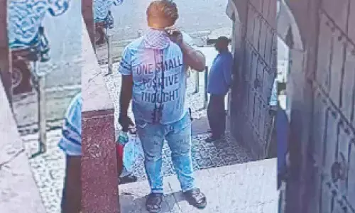 Man arrested for placing meat inside Jama Masjid in Agra