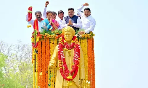 Savitribai Phule’s statue at Birla Gate soon: Collector Basha