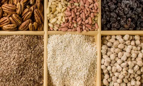 Seeds That Support Hair Growth and Healthier Locks Naturally