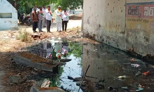 “Gaon Chalo – Basti Chalo” Program Highlights Central Schemes in Bingidoddi Village, Gadwal