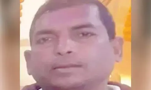 Three held for builder’s murder