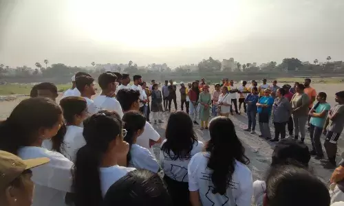 Volunteers collect 88.5 kg trash from Kapra Lake