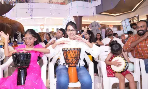 Relax Yourselves with the Musical Therapy