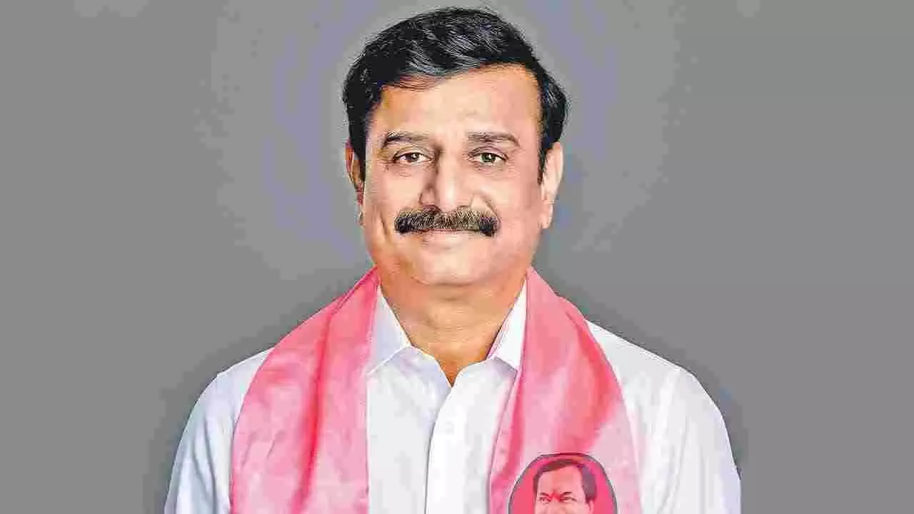 Cong lawmakers urge CM to take stringent action against BRS MLA Cong lawmakers urge CM to take stringent action against BRS MLA