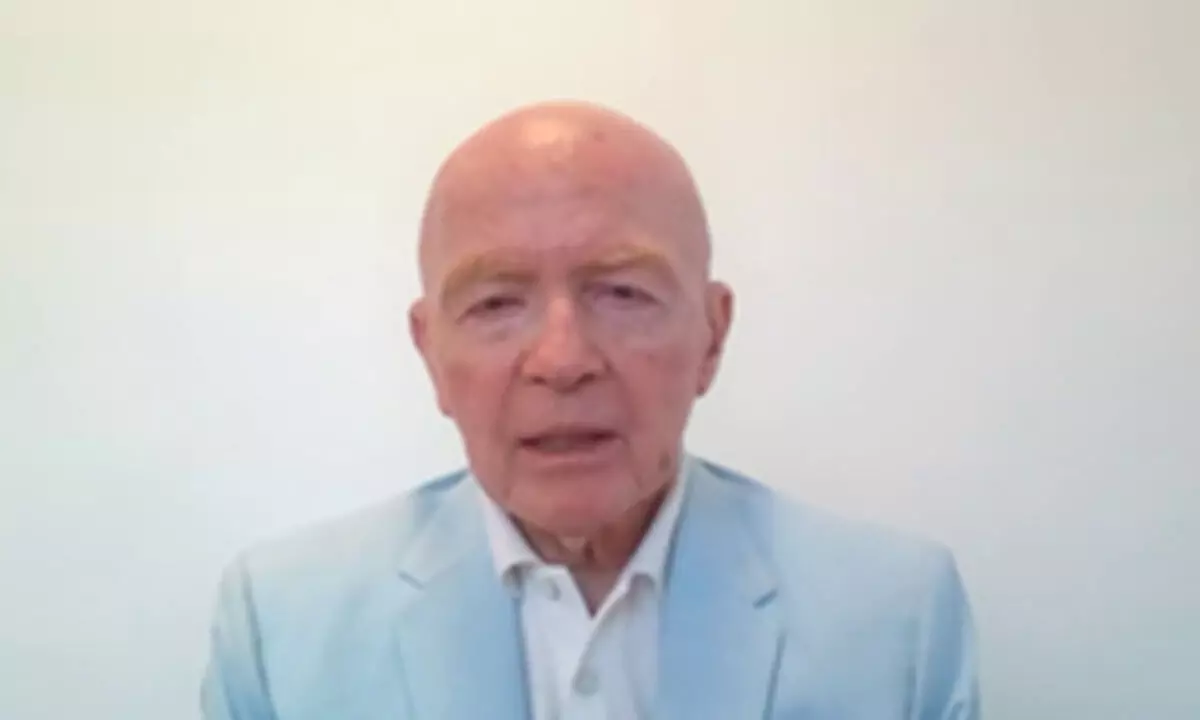 PM Modi, Trump share cordial ties, trade pact set to benefit India: Mark Mobius PM Modi, Trump share cordial ties, trade pact set to benefit India: Mark Mobius