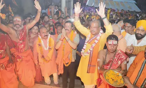 Majhi, Pradhan join Hanuman Jayanti celebration