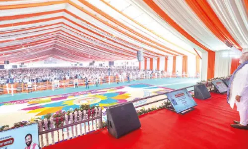 Oppn slams PM’s ‘Muslims repair punctures’ remark