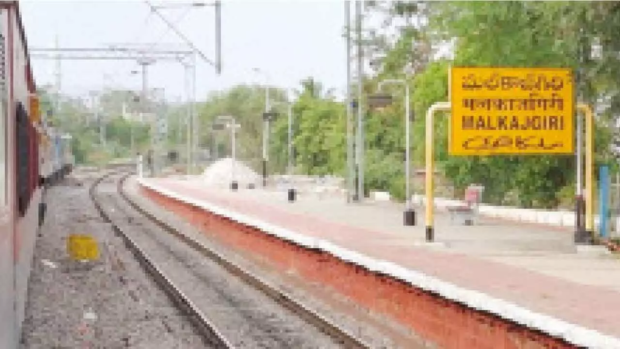 Commuters seek train stops at Malkajgiri, Dayanand Ngr stns