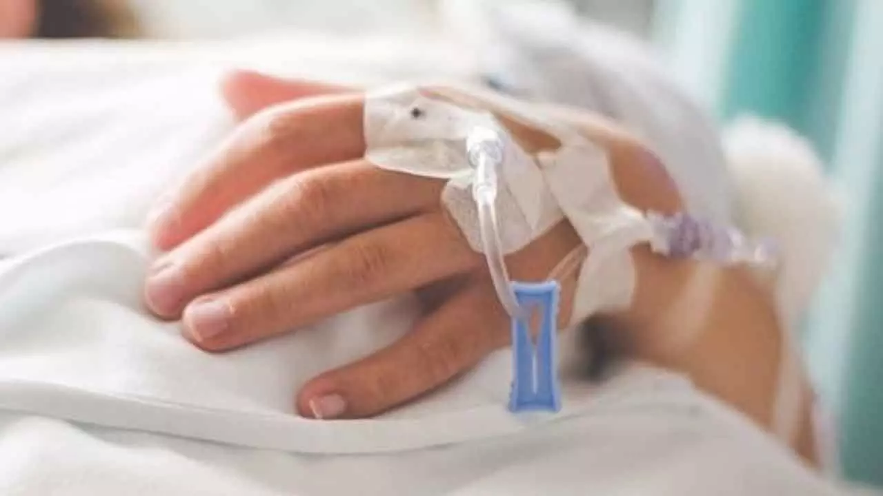 2 nurses didn’t intervene when air hostess assaulted