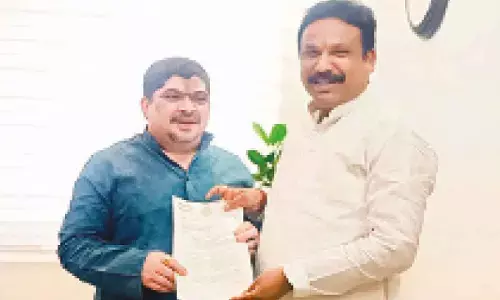 Cantt MLA Sri Ganesh petitions minister for funds