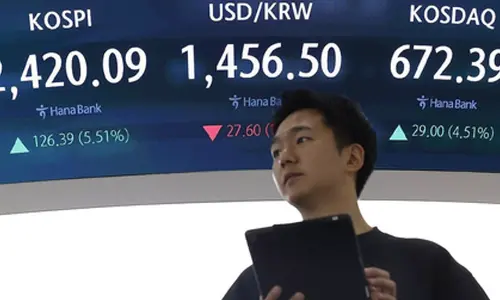 Seoul shares end nearly 1 pc higher on optimistic US-Japan tariff talks