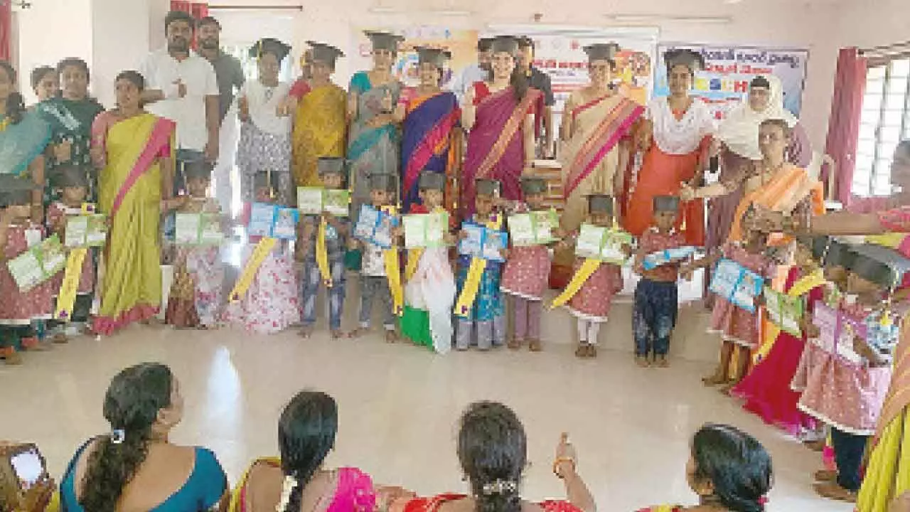 Parents urged to enroll their kids in Anganwadis Parents urged to enroll their kids in Anganwadis