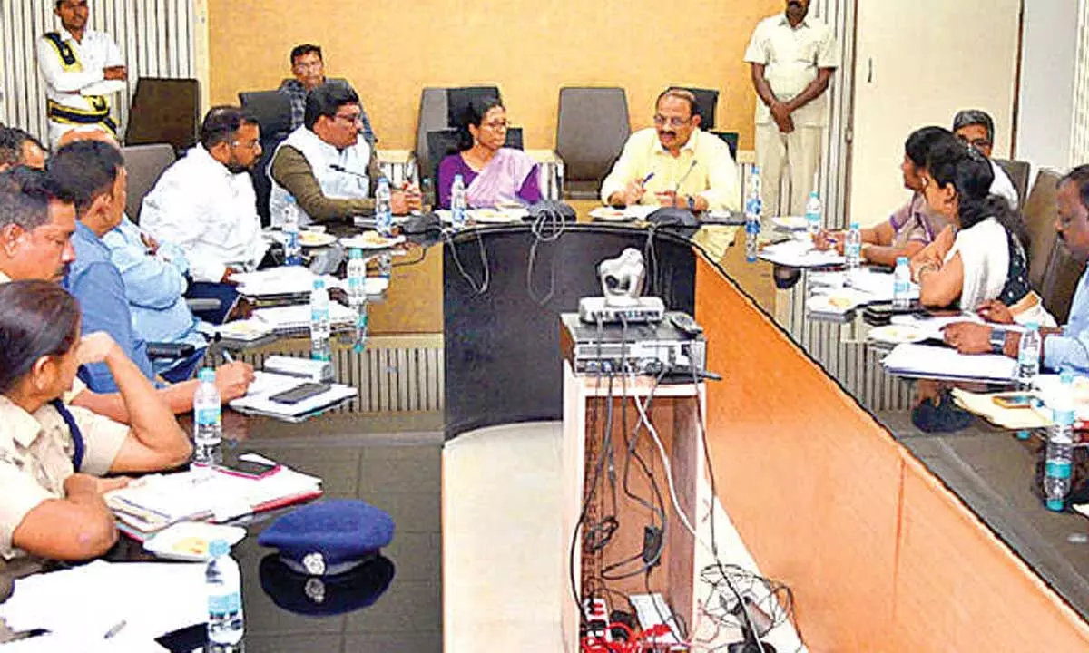 Focus on safety of construction workers, officials told Focus on safety of construction workers, officials told