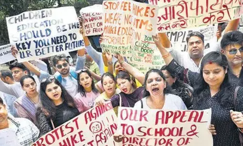 HC slams school amid fee hike row
