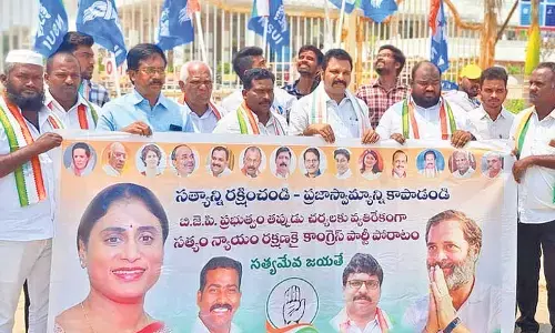 Congress demands withdrawal of cases against Sonia and Rahul