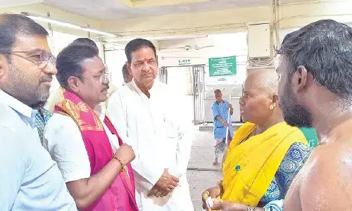 TTD Chairman conducts surprise inspections at Kalyanakatta