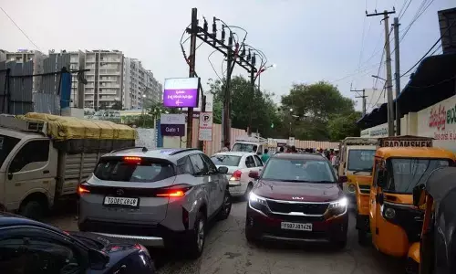 Banjara Hills residents seek relocation of weekly market