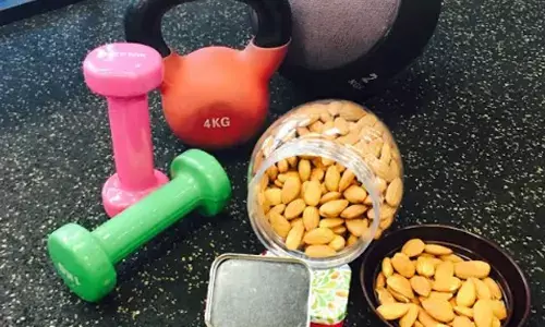 This IPL season, make California almonds your power-packed snack for strength and energy