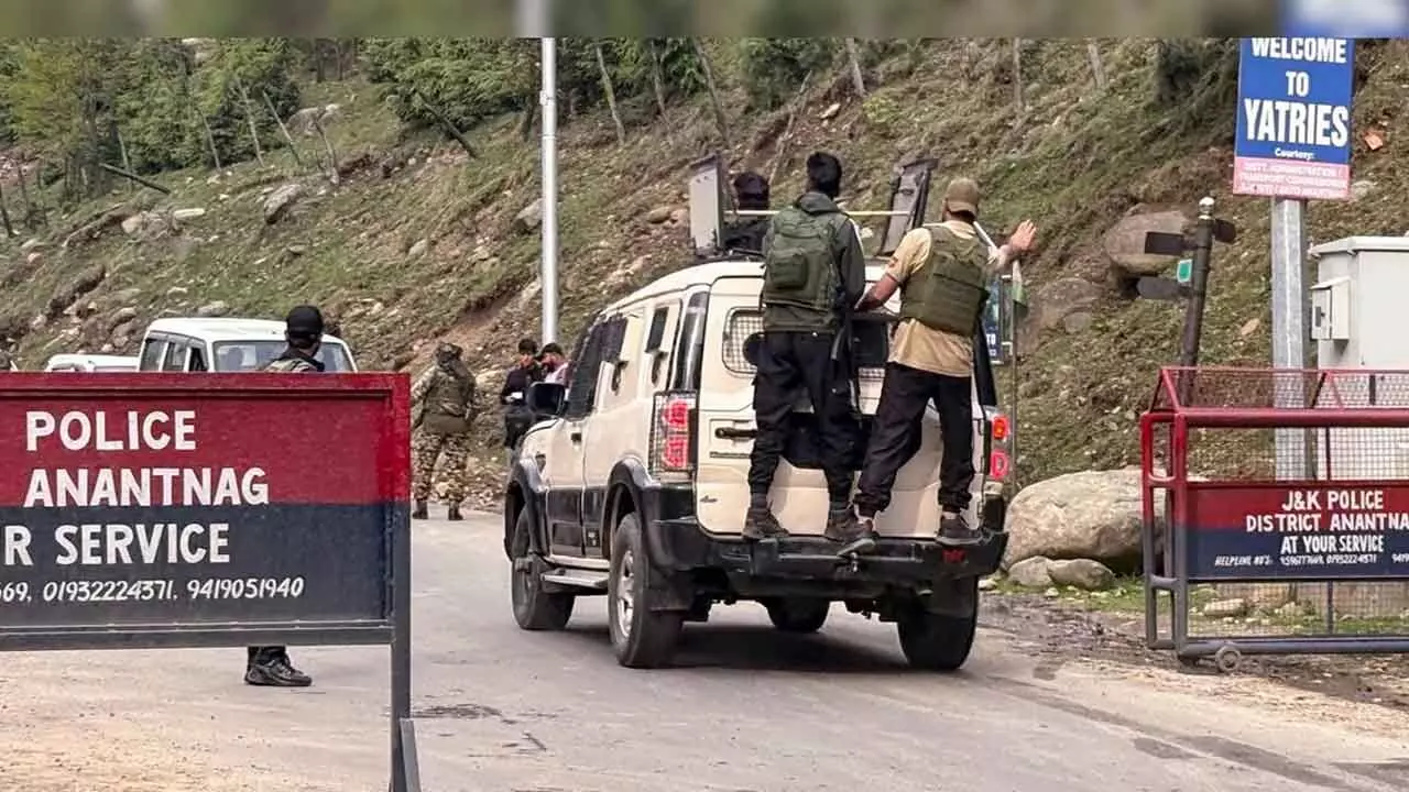 Chaudhary, tu bahar aa jaa