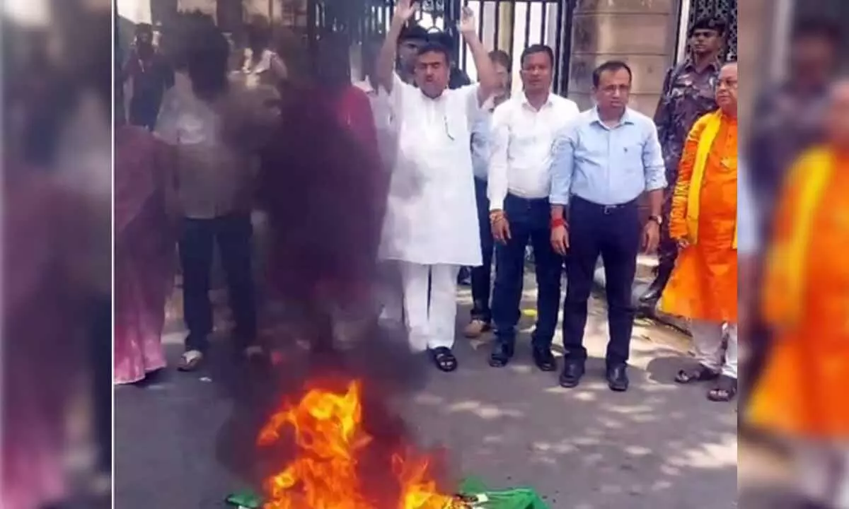 Pahalgam attack: BJP legislators in Bengal stage protest, burn Pakistan flags in front of Assembly Pahalgam attack: BJP legislators in Bengal stage protest, burn Pakistan flags in front of Assembly