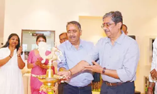 Tanishq opens 2 stores in Hyd