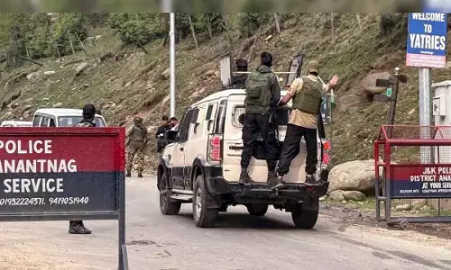 Chaudhary, tu bahar aa jaa