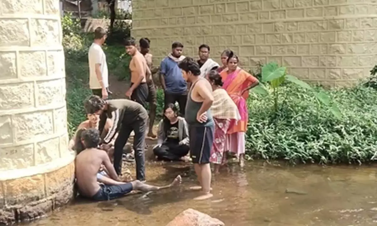 Three Chennai college students drown at TNs Azhiyar Dam Three Chennai college students drown at TNs Azhiyar Dam