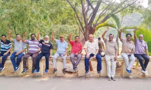 Public Gardens walkers stage dharna for basic facilities