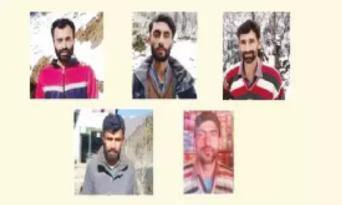 3 Pak nationals, 2 Kashmiris among 5 terrorists identified