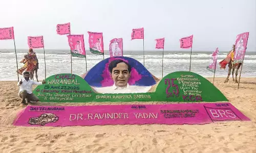 Sand art tribute to KCR unveiled in Puri