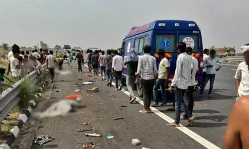 Six sanitation workers killed, five injured as speeding van rams into them on Delhi-Mumbai Expressway