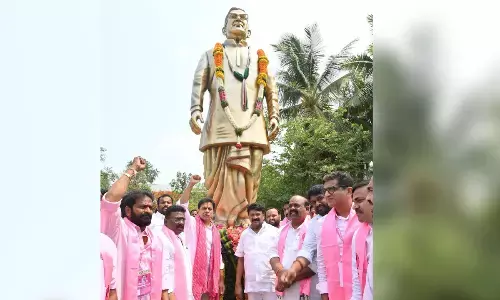 Prof Bapuji, Prof Jayashankar 2 pillars of Telangana Movement