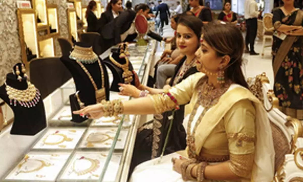 Indian traders hopeful for good business on Akshaya Tritiya: CAIT Indian traders hopeful for good business on Akshaya Tritiya: CAIT