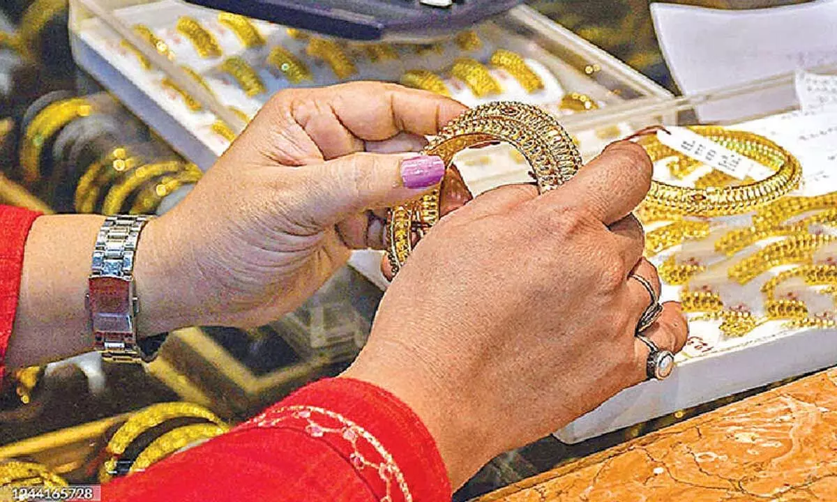 High gold prices dampen Akshaya Tritiya spirit High gold prices dampen Akshaya Tritiya spirit