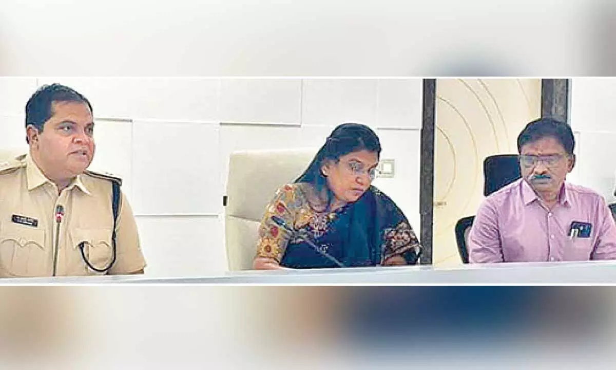 Road safety norms essential to curb accidents: Collector