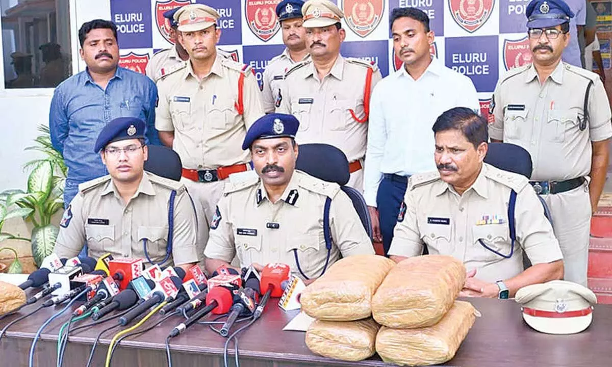 5 held, ganja worth Rs 39.5 lakh seized