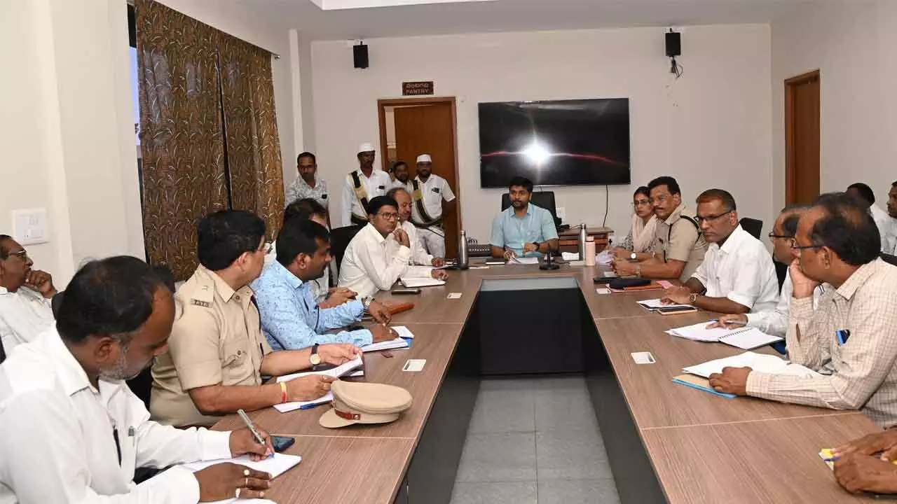 Rice millers should complete assigned targets quickly: Collector Venkatesh Dhotre