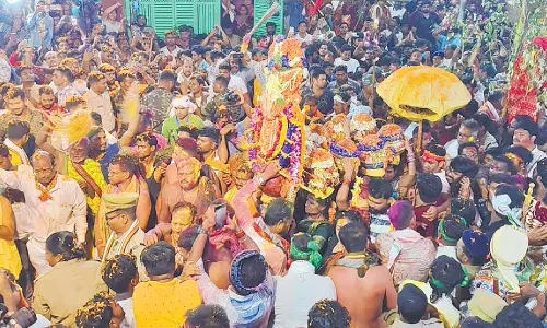 ‘Thakurani Yatra’ ends with pomp and gaiety