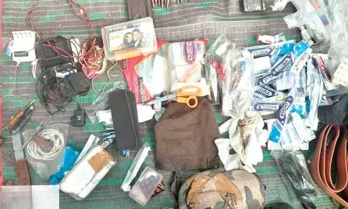 Police, Maoists exchange fire