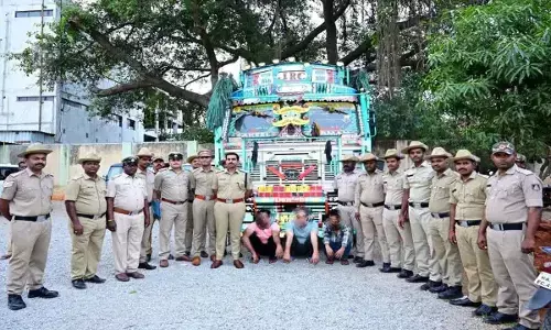 Chikkaballapura: Police arrest seven in Rs 3 cr mobile theft case