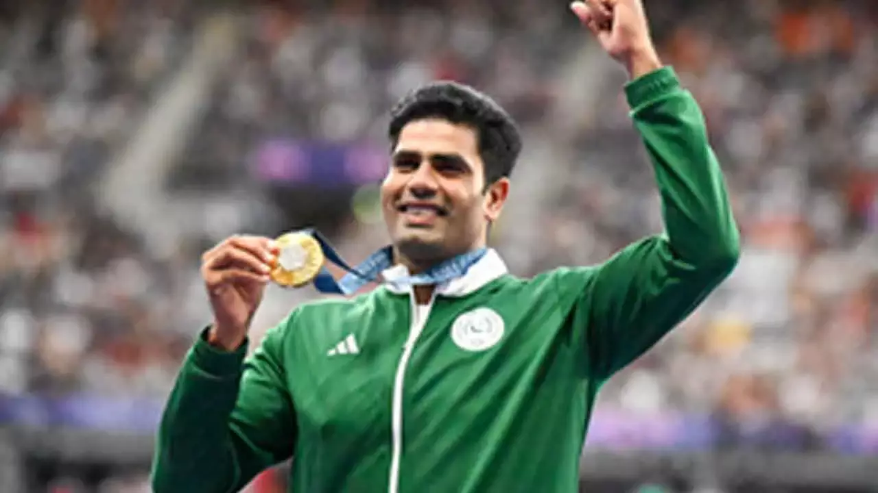 Pakistans Olympic champion Arshad Nadeems Instagram account blocked in India