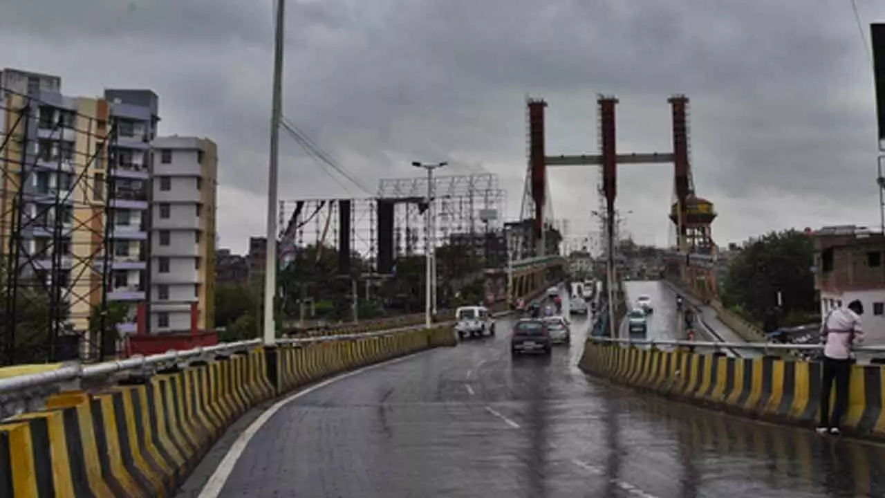 Rain, hailstorm provide much-needed relief to people in Bihar