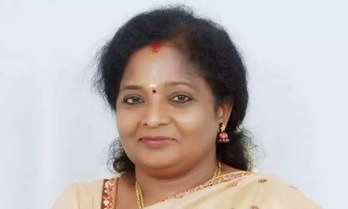 MK Stalin rattled by AIADMK-BJP alliance: Tamilisai Soundararajan MK Stalin rattled by AIADMK-BJP alliance: Tamilisai Soundararajan