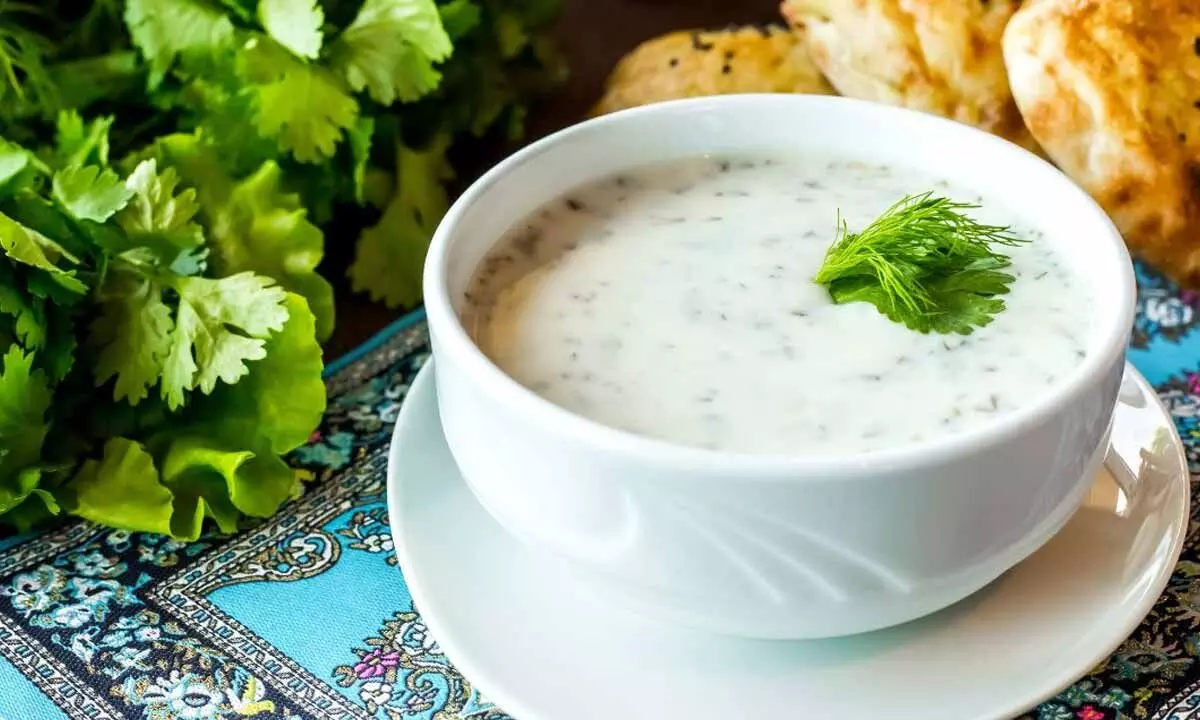 Beat the Summer Heat with These 10-Minute Refreshing Raita Recipes Beat the Summer Heat with These 10-Minute Refreshing Raita Recipes