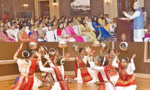 Maha, Gujarat Foundation Day celebrations held in a grand manner