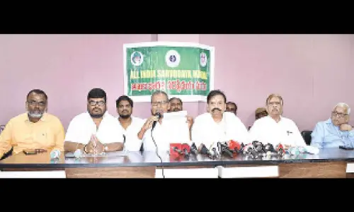 Bhoodan land irregularities must be investigated